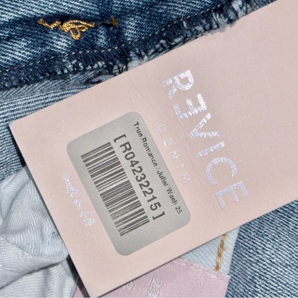 ๐๐น REVICE NWT 2-Tone Panelโ Flare Jeans Y2K Heart Rear Contrast Denim Sz 25 - Picture 2 of 8